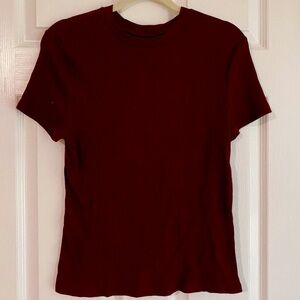 Burgundy Ribbed Short Sleeve Tee